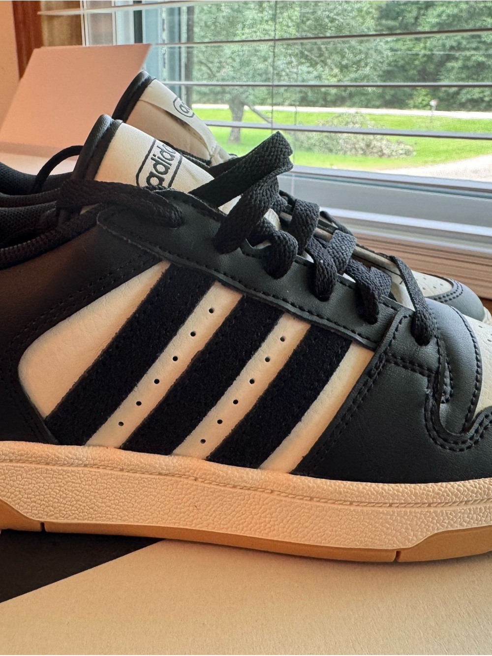 Adidas Break Start, Core Black/Cloud White - Picture 2 of 6